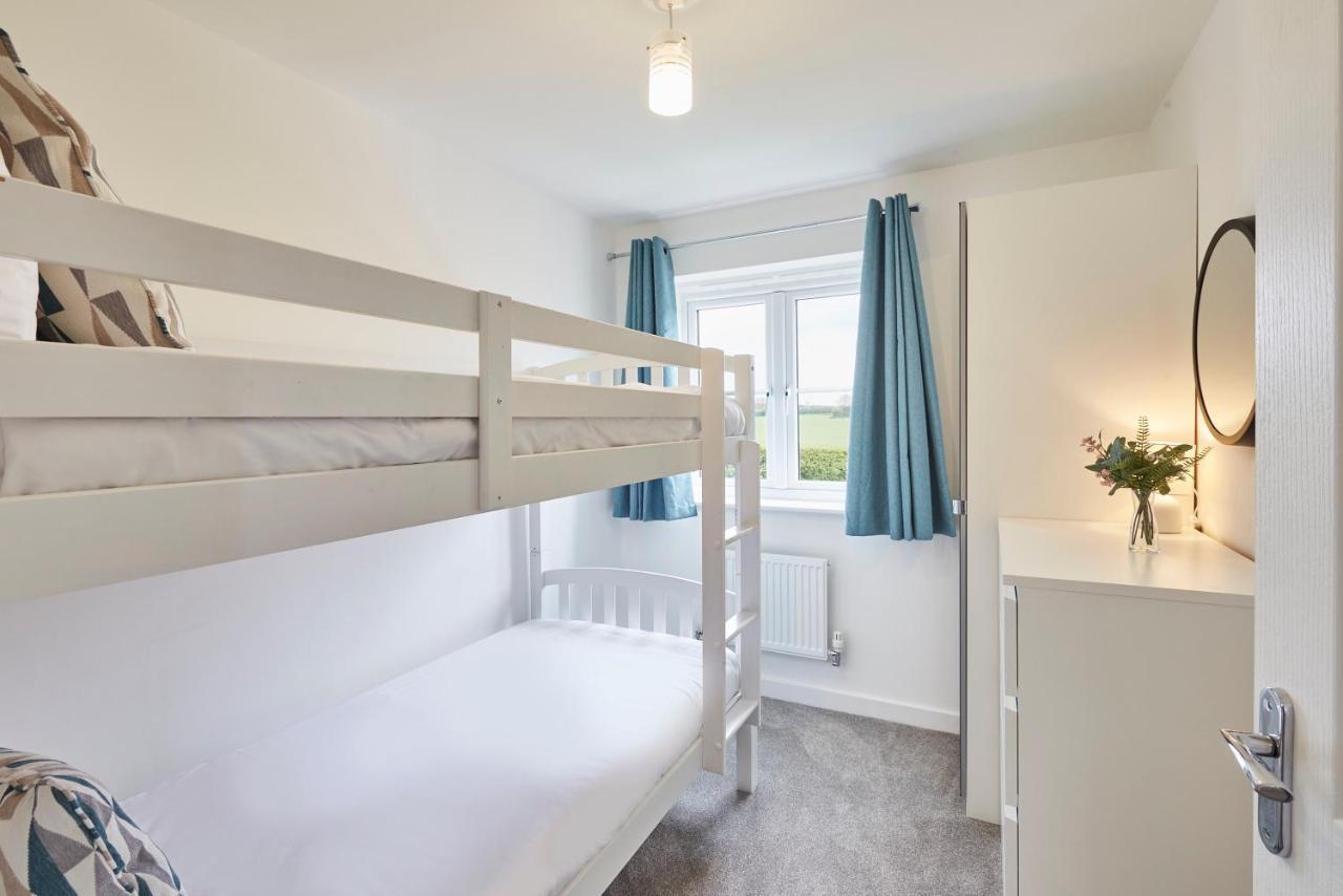 Host & Stay - Cayton Bay Cottage Zewnętrze zdjęcie